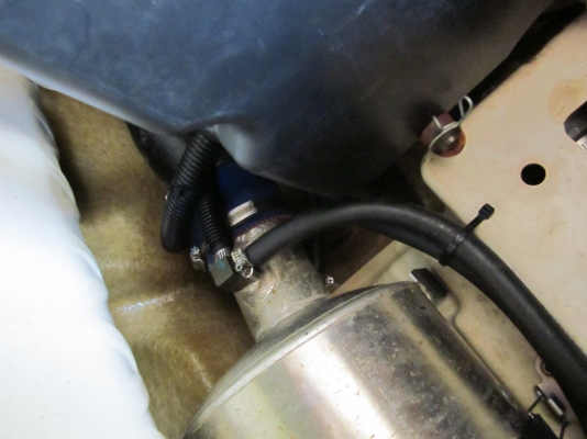 ลดราคาเหลือ 140,000   เรือสี่จังหวะขนาดสามที่นั่ง ประหยัดเชื้อเพลิง