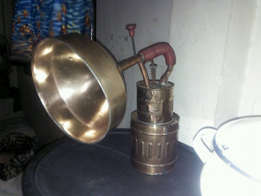 ตะเกียงฟู่ทองเหลือง ใช้งานได้ ตะเกียงฟู่ทองเหลือง ใช้งานได้