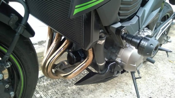 Z800 สภาพสวย วิ่ง 2000 มีของแต่ง ถูกๆ ต่อรองได้ จัดส่งฟรี สวยๆจ้า