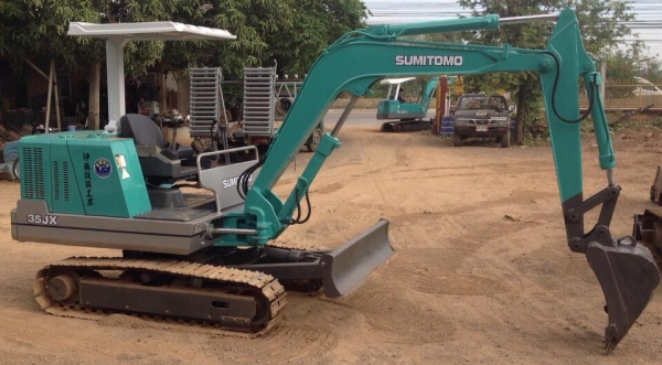 ขายรถขุด-ดัน SUMITOMO JX 35 สภาพพร้อมใช้งาน มีเอกสารแจ้งจำหน่าย