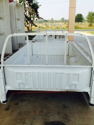 ขายกระบะเปล่าพร้อมไฟท้าย Toyota
