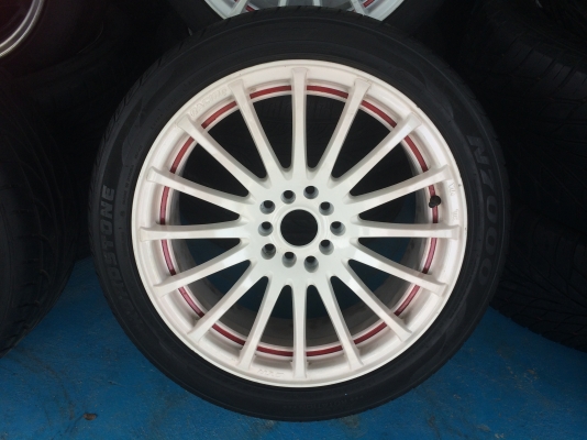 แม็กซ์พร้อมยาง 215/45 ZR 17