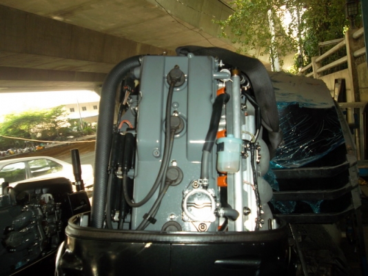 เครื่องเรือSUZUKI 115 hp Fourstroke เครื่องเรือSUZUKI 115 hp Fourstroke