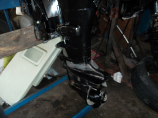 เครื่องเรือSUZUKI 115 hp Fourstroke เครื่องเรือSUZUKI 115 hp Fourstroke