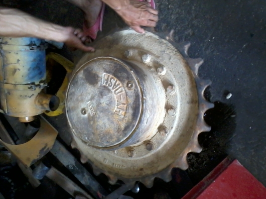 ขายตัวเดินKOMATSU   PC120-3