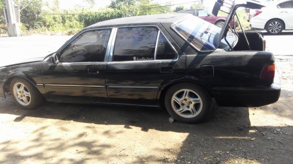 ปรับราคาขาย Honda Accord ปี89 ถูกๆ 22000