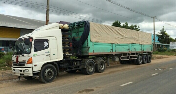 ขาย รถบรรทุกหัวลาก หางคอก HINO MAGA 260