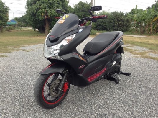 ธารนนทบุรี//ขาย honda pcx150i combi brake ปี2013 รถวิ่งมา 2x,xxx โล สภาพสวยๆ เครื่องเงียบ ขาย 55,000 บาท ทะเบียนแท้พร้อมโอนขนส่งครับ