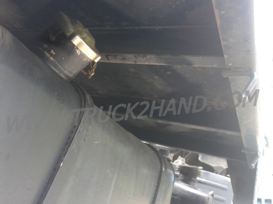 รถบรรทุก 6 ล้อ ISUZU NKR 88 แรงม้า 4 สูบ  น็อต 5 ตัว