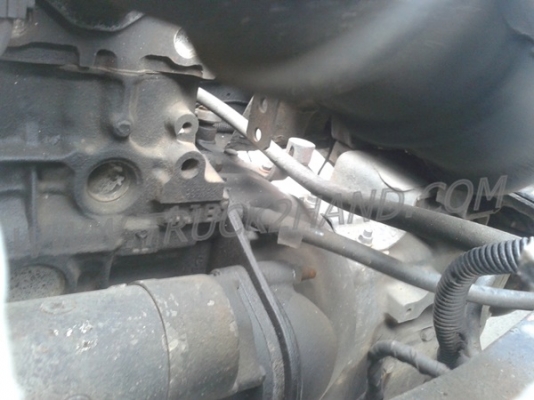 รถบรรทุก 6 ล้อ ISUZU NKR 88 แรงม้า 4 สูบ  น็อต 5 ตัว