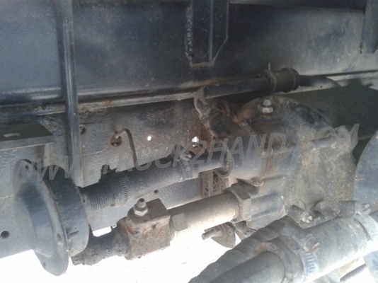 รถบรรทุก 6 ล้อ ISUZU NKR 88 แรงม้า 4 สูบ  น็อต 5 ตัว