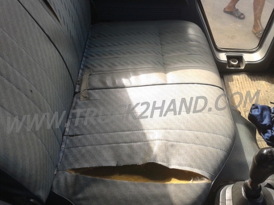 รถบรรทุก 6 ล้อ ISUZU NKR 88 แรงม้า 4 สูบ  น็อต 5 ตัว