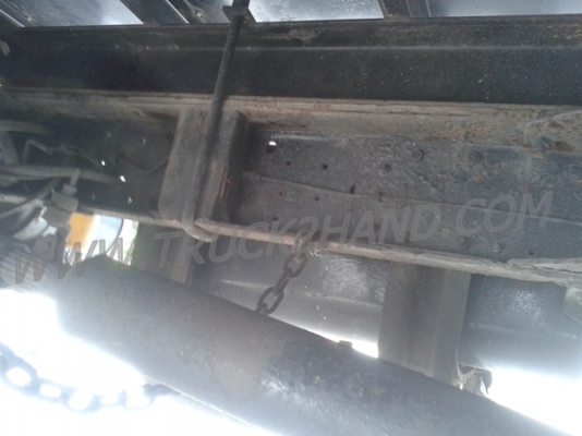 รถบรรทุก 6 ล้อ ISUZU NKR 88 แรงม้า 4 สูบ  น็อต 5 ตัว