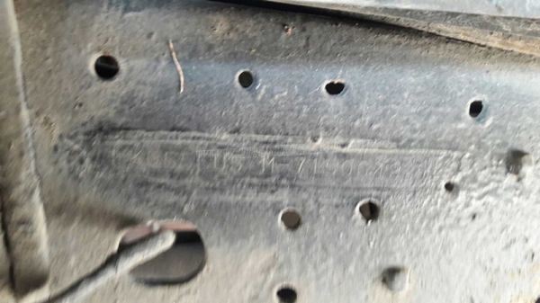 รถบรรทุก 6 ล้อ ISUZU NKR 88 แรงม้า 4 สูบ  น็อต 5 ตัว