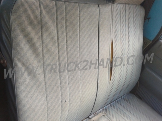 รถบรรทุก 6 ล้อ ISUZU NKR 88 แรงม้า 4 สูบ  น็อต 5 ตัว