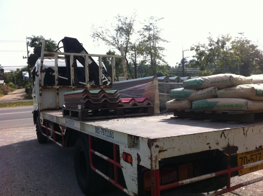 ขอขอบคุณ คุณวินัย (หจก.โรงกระเบื้องวินัย) จากอำเภอกระบุรี จ.ระนอง ได้มาตกลงซื้อรถ และรับรถคันดังกล่าวกลับไปใช้งานตามจุดประสงค์ที่จังหวัดระนอง ขอขอบคุณ คุณวินัย (หจก.โรงกระเบื้องวินัย) จากอำเภอกระบุรี จ.ระนอง ได้มาตกลงซื้อรถ และรับรถคันดังกล่าวกลับไปใช้งานตามจุดประสงค์ที่จังหวัดระนอง