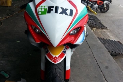 ลดราคาขาย SUZUKI GSXR 400  ปี90 แฟริ่งGSXR 1000ทะเบียนแท้ เลขตองพร้อมโอน เครื่องสดๆๆ 190 Up