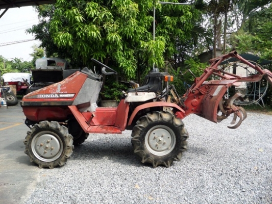 รถตีิดินแบบนั่งขับ HONDA MIGHTY -11