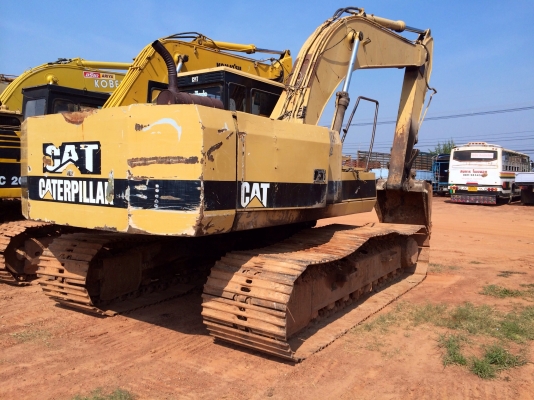 ขายด่วน e200b ราคาพอดี