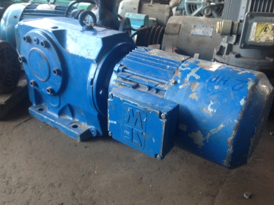 ขายมอเตอร์เกียร์2แรง มีเบรคในตัว สภาพดี ใช้งานได้เลยครับ