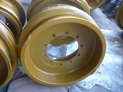 จำหน่ายกะทะล้อใหม่สำหรับเครื่องจักรหนัก อาทิเช่น กะทะล้อรถเกรด รถบด รถตัก ขนาด