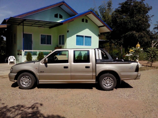 ขายรถกระบะ ISUZU 4 ประตู 3.0 TURBO ขายรถกระบะ ISUZU 4 ประตู 3.0 TURBO