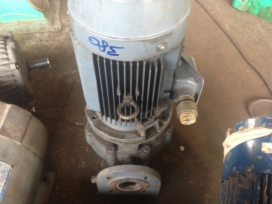 ปั้มน้ำ มอเตอร์ 5แรง สภาพดี ใช้งานได้เลยครับ