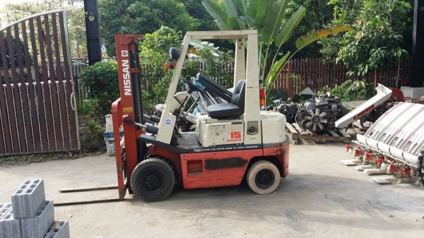 รถโฟล์คลิฟต์ NISSAN เก่าญี่ปุ่น ขนาด 1.5 ตัน เครื่องยนต์เบนซิน พวงมาลัยเพาเวอร์ ยางตัน ยกสูง 3 เมตร สภาพดีพร้อมใช้งาน รถโฟล์คลิฟต์ NISSAN เก่าญี่ปุ่น ขนาด 1.5 ตัน เครื่องยนต์เบนซิน พวงมาลัยเพาเวอร์ ยางตัน ยกสูง 3 เมตร สภาพดีพร้อมใช้งาน