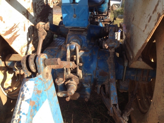 FORD 5500 ไอ้หนุ่มเสื้อเรียบ T5 หาง7 ใบดัน