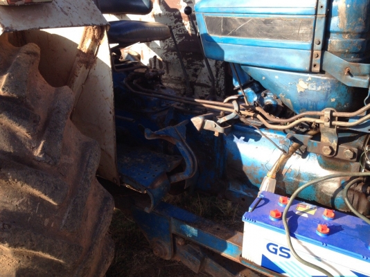 FORD 5500 ไอ้หนุ่มเสื้อเรียบ T5 หาง7 ใบดัน