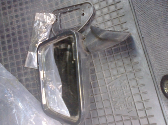 ขายกระจกมองข้าง ด้านซ้ายใหม่