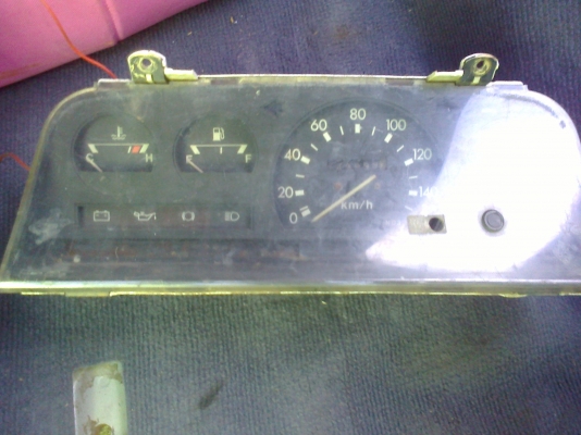 เรือนไมล์ ฮีโร่ของถอด