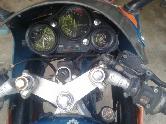 ขาย HONDA NSR150ตาไฟเหยี่ยว ราคา14300