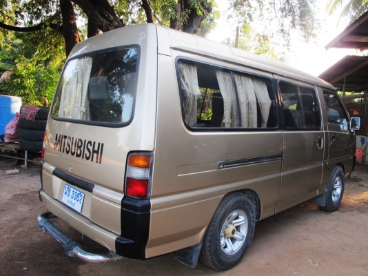 ขาย รถตู้ Mitsubishi L300 ปี 1997 ขาย รถตู้ Mitsubishi L300 ปี 1997