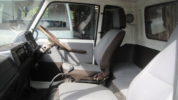 หัว ISUZU JCM สีใหม่สวยๆ ขาหน้า ขาหลัง ของครบ ยกใส่รถวิ่งได้เลย ใส่ได้ทั้ง6และ10ล้อ หัว ISUZU JCM สีใหม่สวยๆ ขาหน้า ขาหลัง ของครบ ยกใส่รถวิ่งได้เลย ใส่ได้ทั้ง6และ10ล้อ