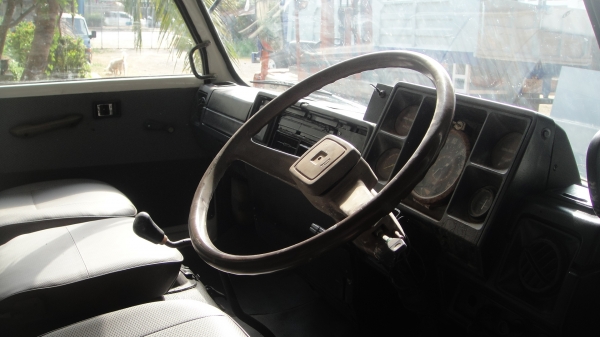 หัว ISUZU JCM สีใหม่สวยๆ ขาหน้า ขาหลัง ของครบ ยกใส่รถวิ่งได้เลย ใส่ได้ทั้ง6ล้อและ10ล้อ