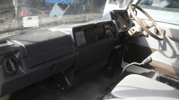 หัว ISUZU JCM สีใหม่สวยๆ ขาหน้า ขาหลัง ของครบ ยกใส่รถวิ่งได้เลย ใส่ได้ทั้ง6ล้อและ10ล้อ