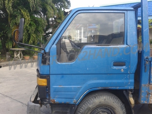 รถบรรทุก 4 ล้อ ใหญ่ กระบะคาร์โก้   TOYOTA รุ่น DYNA  4 สูบ