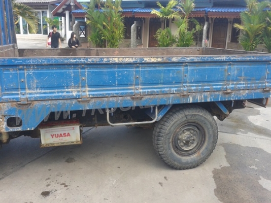 รถบรรทุก 4 ล้อ ใหญ่ กระบะคาร์โก้   TOYOTA รุ่น DYNA  4 สูบ