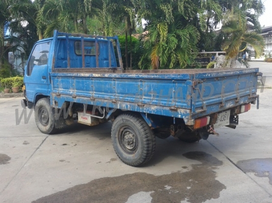 รถบรรทุก 4 ล้อ ใหญ่ กระบะคาร์โก้   TOYOTA รุ่น DYNA  4 สูบ