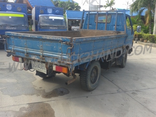 รถบรรทุก 4 ล้อ ใหญ่ กระบะคาร์โก้   TOYOTA รุ่น DYNA  4 สูบ