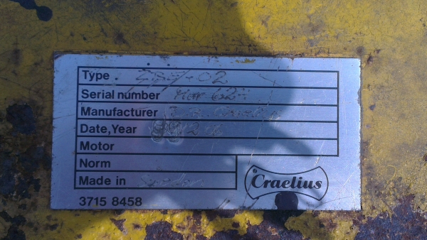 Sell> ขายเครื่องจี้น้ำปูน ของเก่าเก็บ มอเตอร์ 3 เฟส ของ sweden ครับ