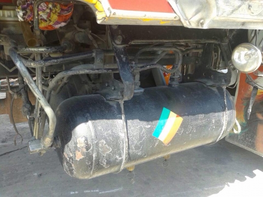 ขายฮีโน่ F18 ราคา680,000บาท แท้ห้าง 10ล้อเพลาเดียวกะบะไม้ช่วงล่างดี เซลซีสวย เครื่องแน่น เบรกจิฟฟี่ พวงมาลัยพาเวอร์ แอร์เย็น ภาษีไม่ขาด ยางใหม่10เส้นเอกสารพร้อมโอน