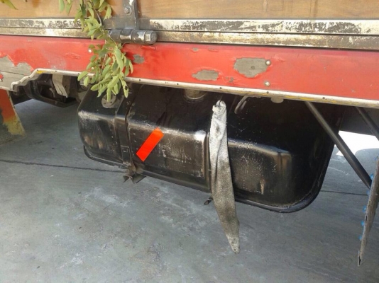 ขายฮีโน่ F18 ราคา680,000บาท แท้ห้าง 10ล้อเพลาเดียวกะบะไม้ช่วงล่างดี เซลซีสวย เครื่องแน่น เบรกจิฟฟี่ พวงมาลัยพาเวอร์ แอร์เย็น ภาษีไม่ขาด ยางใหม่10เส้นเอกสารพร้อมโอน