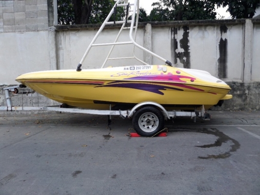 เรือ JET BOAT F16XR พร้อมเครื่อง MERCURY 175