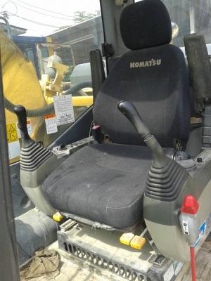 PC 200 - 8 - 300643 KOMATSU