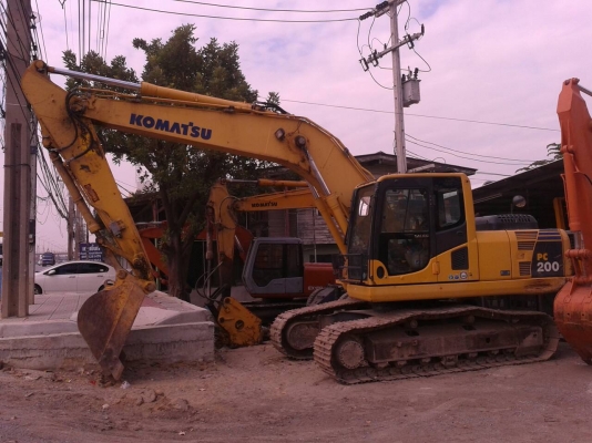 PC 200 - 8 - 300643 KOMATSU