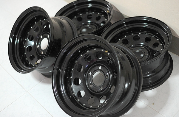 กระทะเหล็กขอบ 15 5 รู ออฟลึก