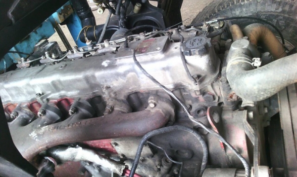 รถมิตซู 10 ล้อดั้ม FN527M - TD  191 แรงม้า.  สนใจติดต่อ 081- 6079515