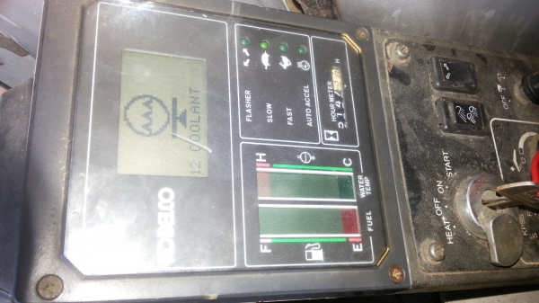 รถเเม็คโคร KOBELCO SK120มาร์คที ซีเรียสูงมากชั่วโม่งทำงานน้อย รถนำเข้าเก่านอกแท้ไม่เคยใช้งานเมืองไทยเลย